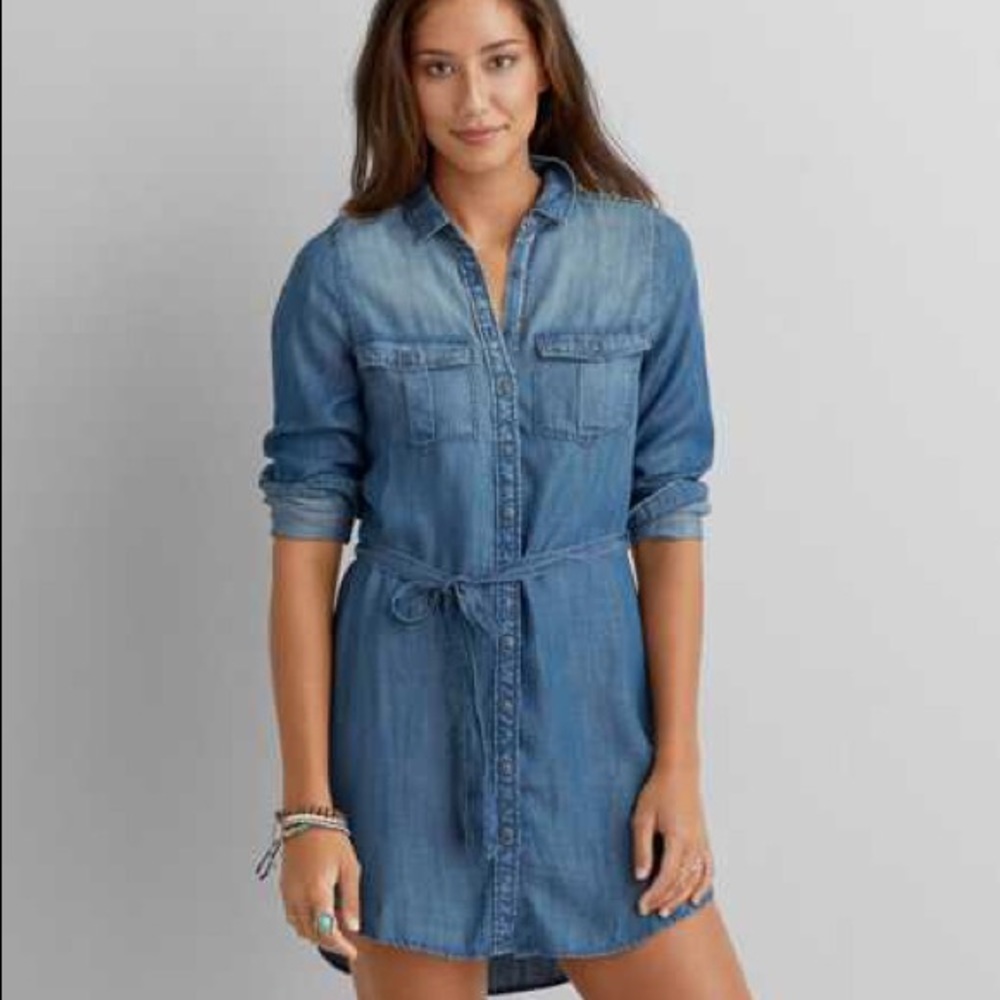 American Eagle Denim Long Sleeve